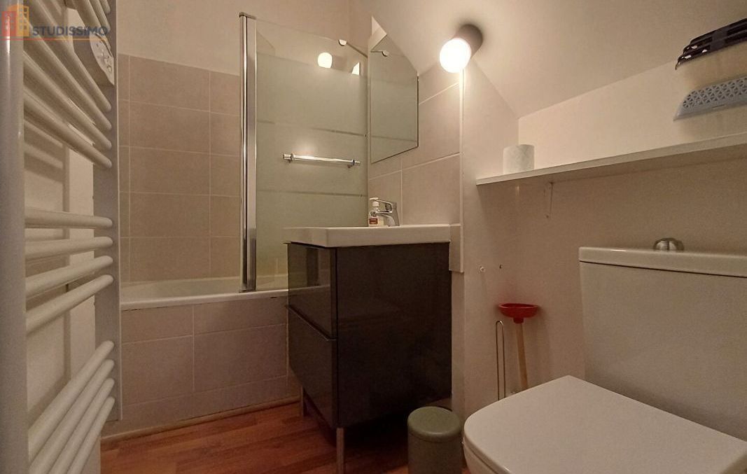 Studio meublé 25m² Nantes 44100 - Meublé, 2e étage - Photo 7