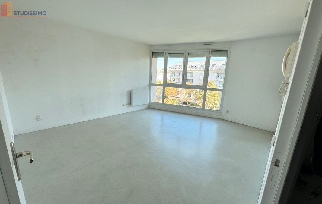 Studio 26m² Orléans centre - Parking, bus et pistes cyclables - Photo 5
