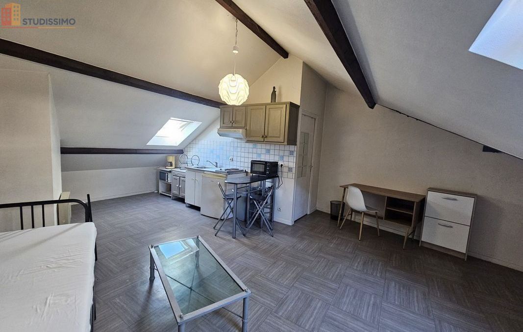 Studio 25m² Orléans - Meublé, dernier étage - Photo 11