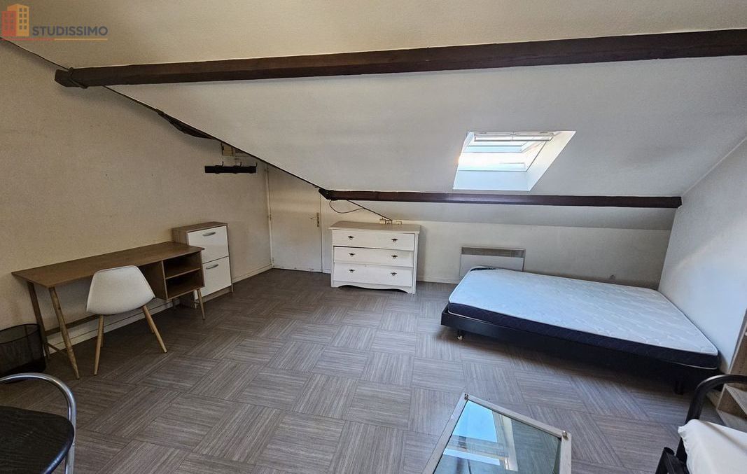 Studio 25m² Orléans - Meublé, dernier étage - Photo 7