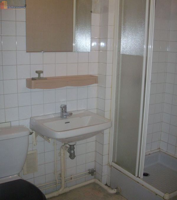 Studio 30m² Orléans centre - Étage intermédiaire, DPE D - Photo 2