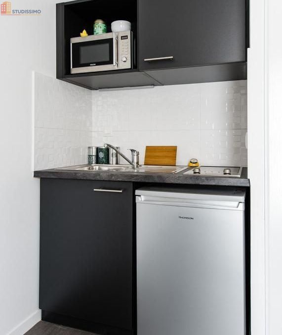 Studio meublé 17m² Orléans - Meublé, DPE C - Photo 4
