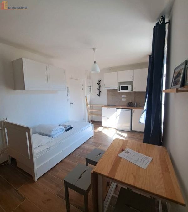 Studio meublé 18m² Figeac - Lumineux, sans vis-à-vis - Photo 1