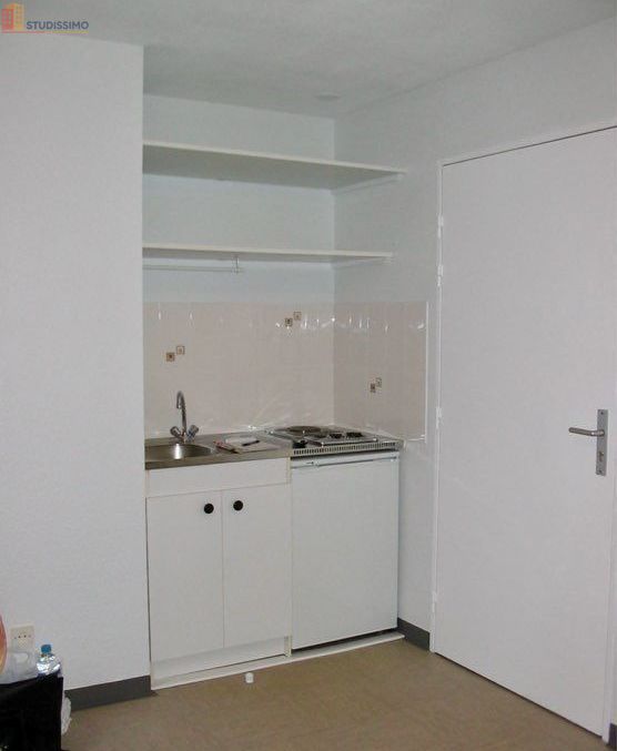 Studio 16m² Nantes centre - Pour étudiants, non meublé - Photo 11