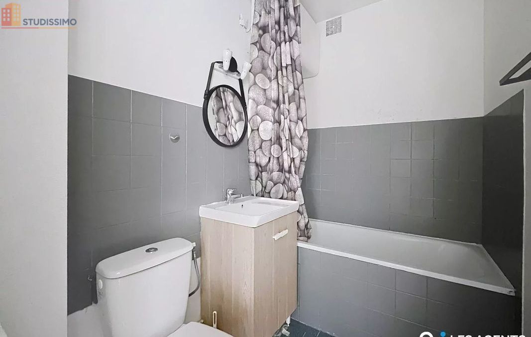 Studio 27m² Orléans - DPE C, 1er étage - Photo 2