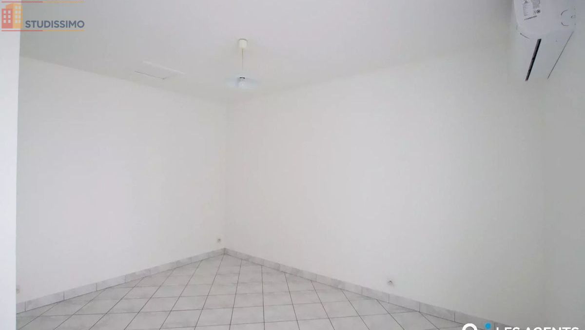 Studio 16m² Fleury-les-Aubrais - sans caractéristique - Photo 5