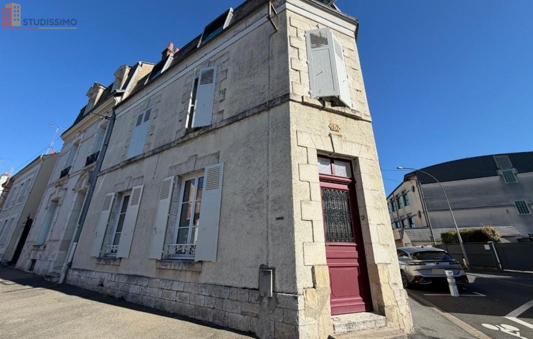 Studio 31m² Orléans - Sans caractéristique mentionnée - Photo 1