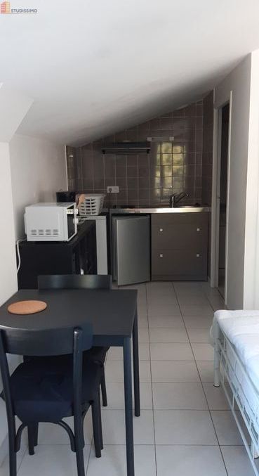 Studio meublé 23m² La Chapelle-sur-Erdre - Meublé, DPE D - Photo 4