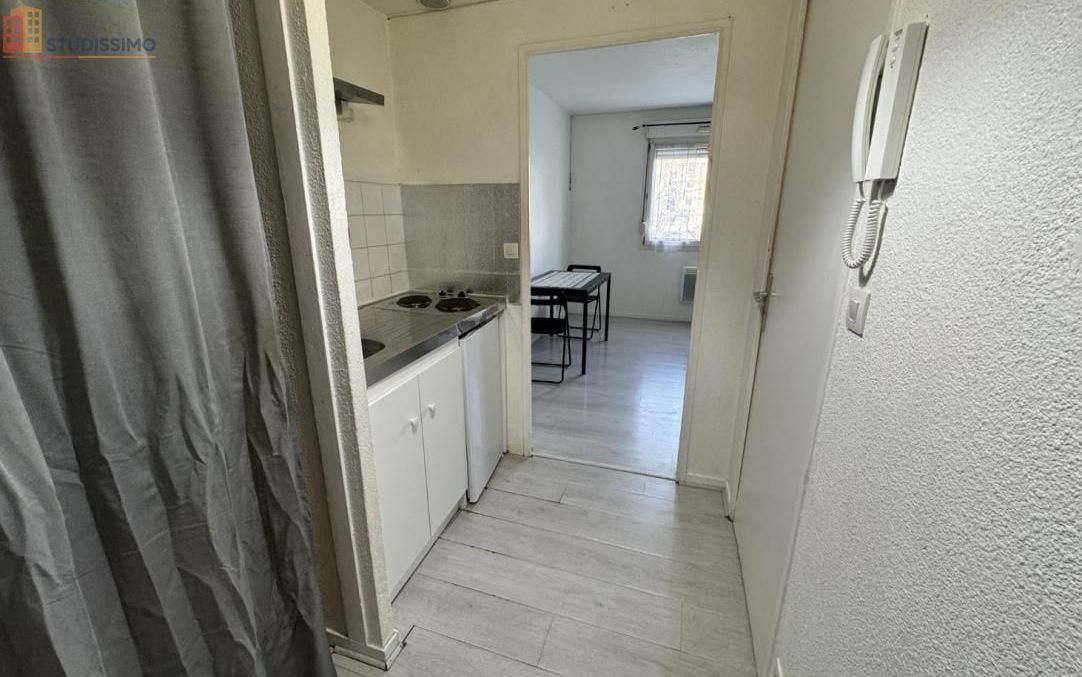 Studio meublé 20m² Orléans - Meublé, 2e étage, DPE D - Photo 13
