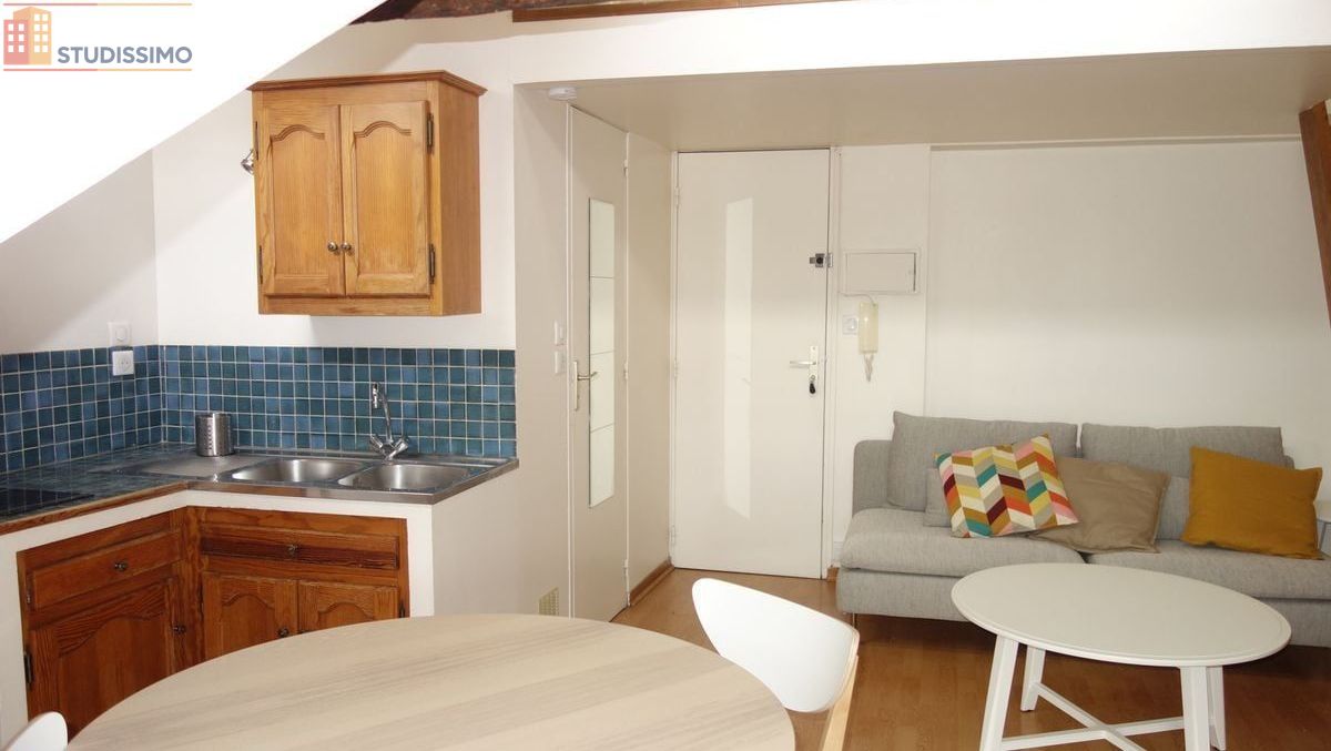 Studio meublé 20m² Orléans - Meublé, dernier étage - Photo 18