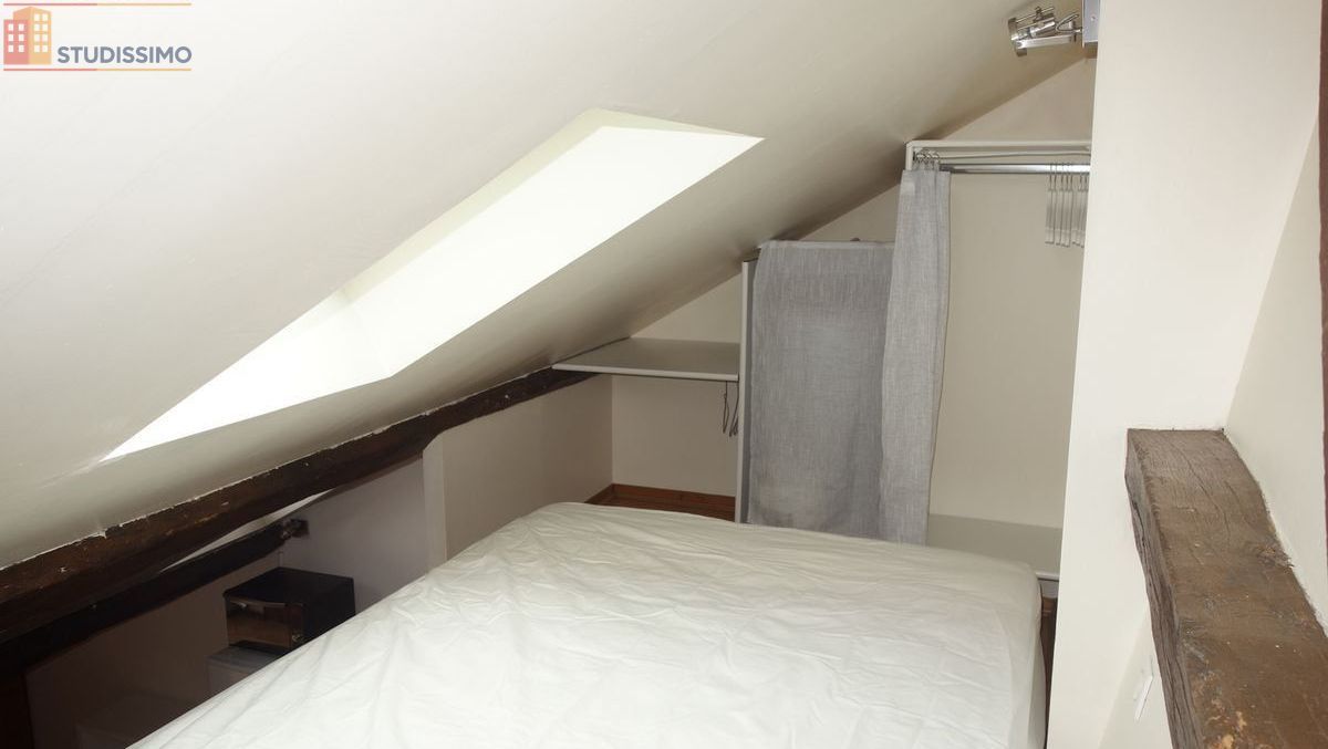 Studio meublé 20m² Orléans - Meublé, dernier étage - Photo 5