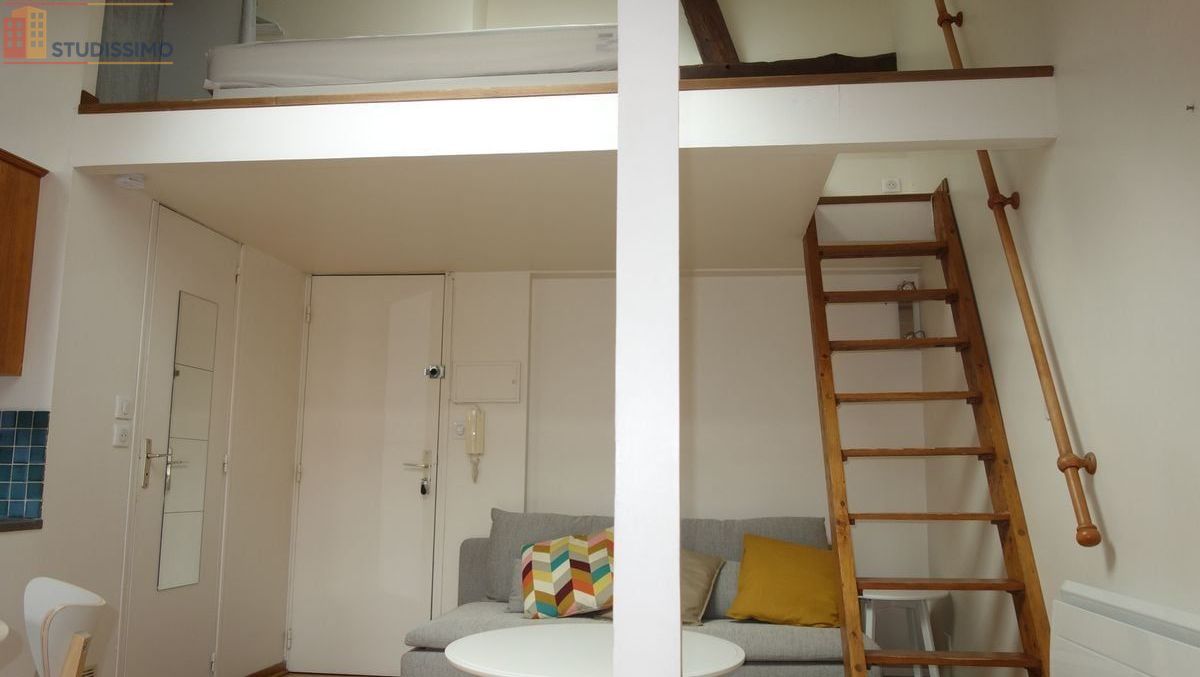 Studio meublé 20m² Orléans - Meublé, dernier étage - Photo 2