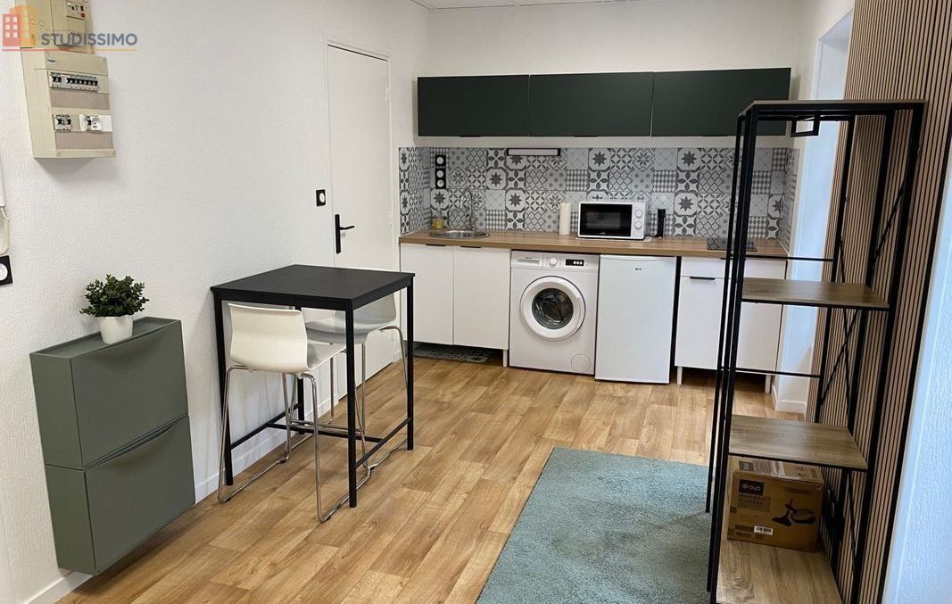 Studio meublé 18m² Orléans - Meublé, 1er étage - Photo 12