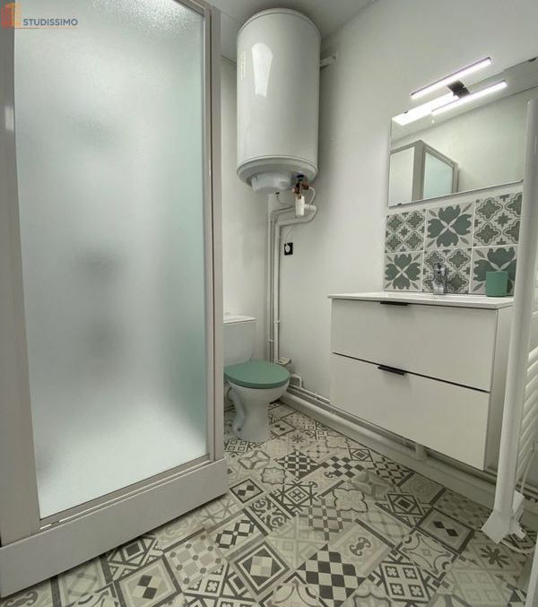 Studio meublé 18m² Orléans - Meublé, 1er étage - Photo 2