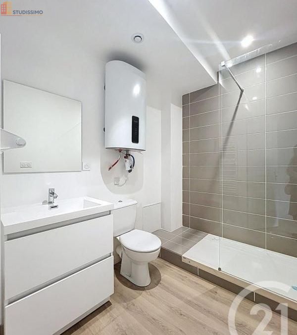 Studio 21m² Villeneuve-sur-Lot - Meublé, DPE C - Photo 3