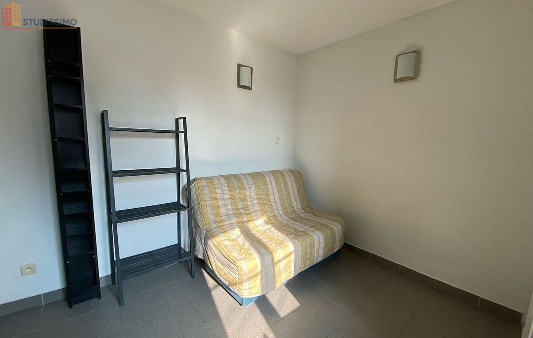 Studio 15m² Sully-sur-Loire - Meublé, DPE C - Photo 2