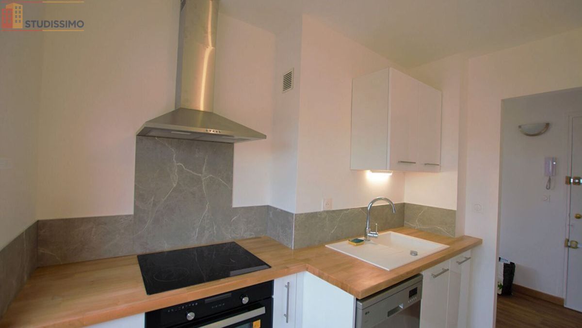 Studio meublé 79m² Orléans 45000 - Grand, 6e étage - Photo 11
