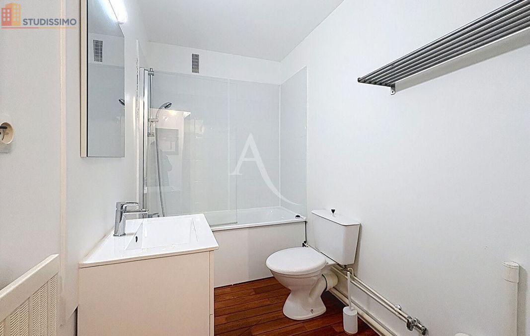 Studio meublé 30m² Nantes 44300 - Dernier étage, lumineux - Photo 19