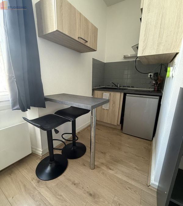 Studio meublé 23m² Orléans - Meublé, 2e étage - Photo 4