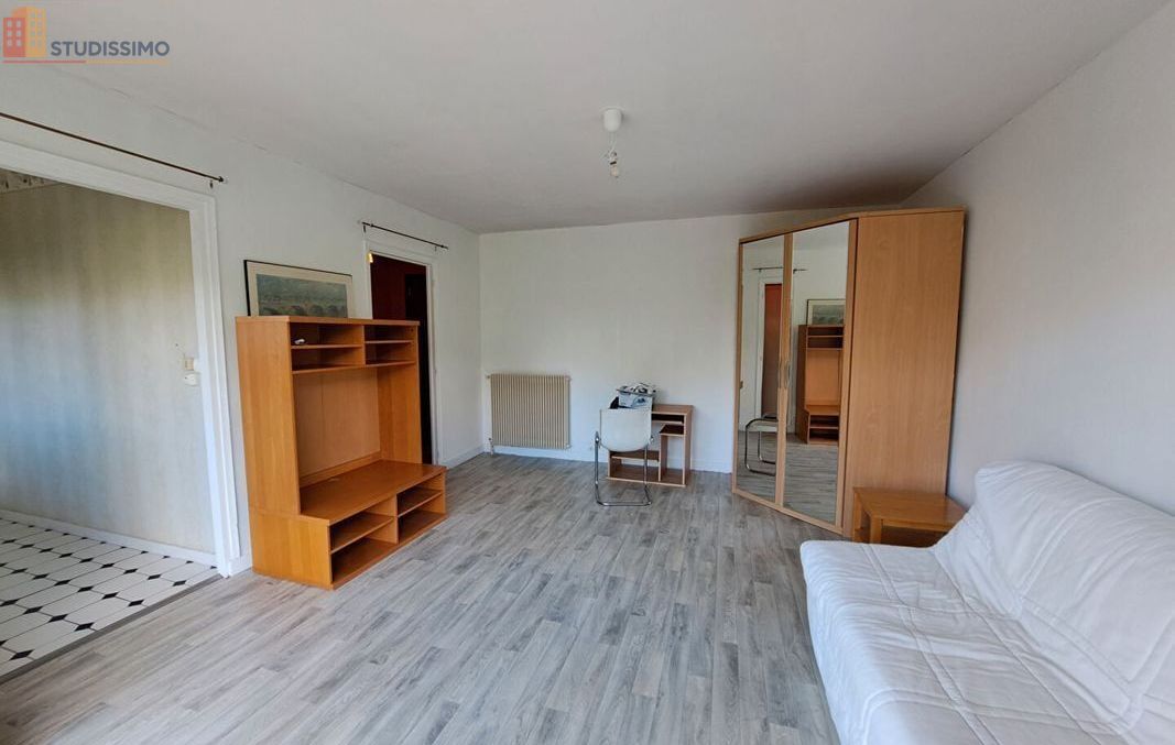 Studio meublé 32m² Nantes centre - Meublé, 3e étage - Photo 9