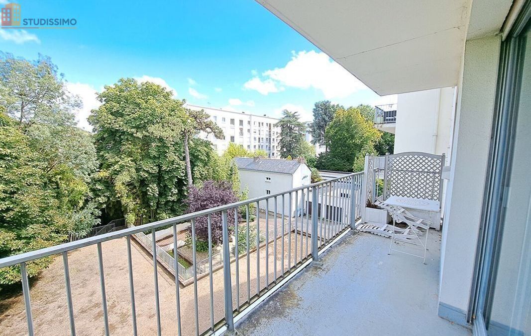 Studio meublé 32m² Nantes centre - Meublé, 3e étage - Photo 1