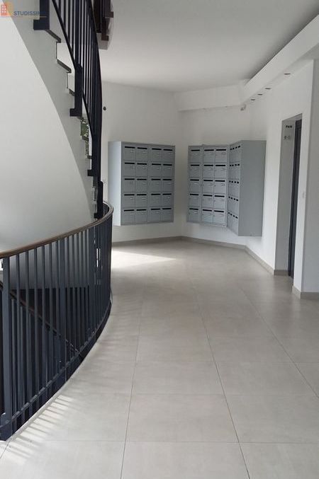 Studio 22m² Orléans centre - Lumineux, étage élevé - Photo 2