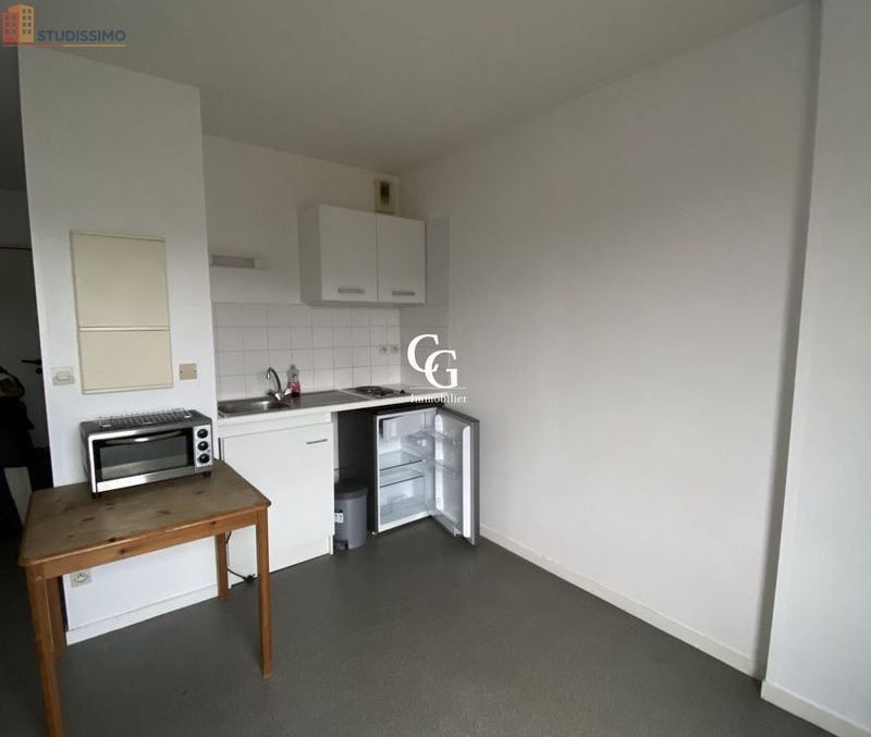 Studio 18m² Nantes 44000 - Étage élevé, DPE D - Photo 2