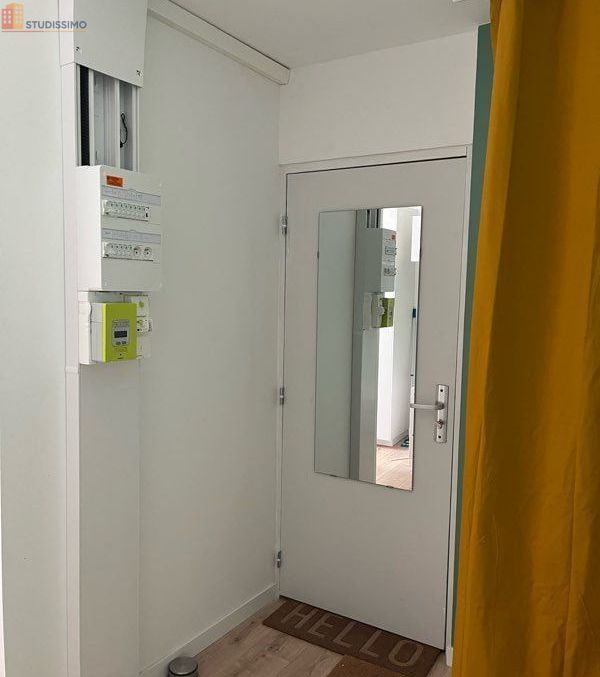 Studio meublé 16m² Nantes centre - Hyper centre, calme - Photo 2