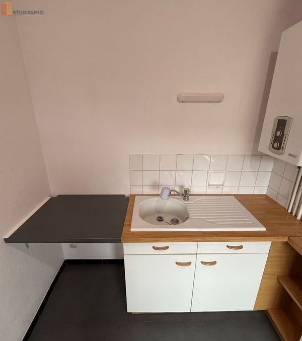 Studio 37m² Nantes centre - Balcon, parking et cave - Photo 4