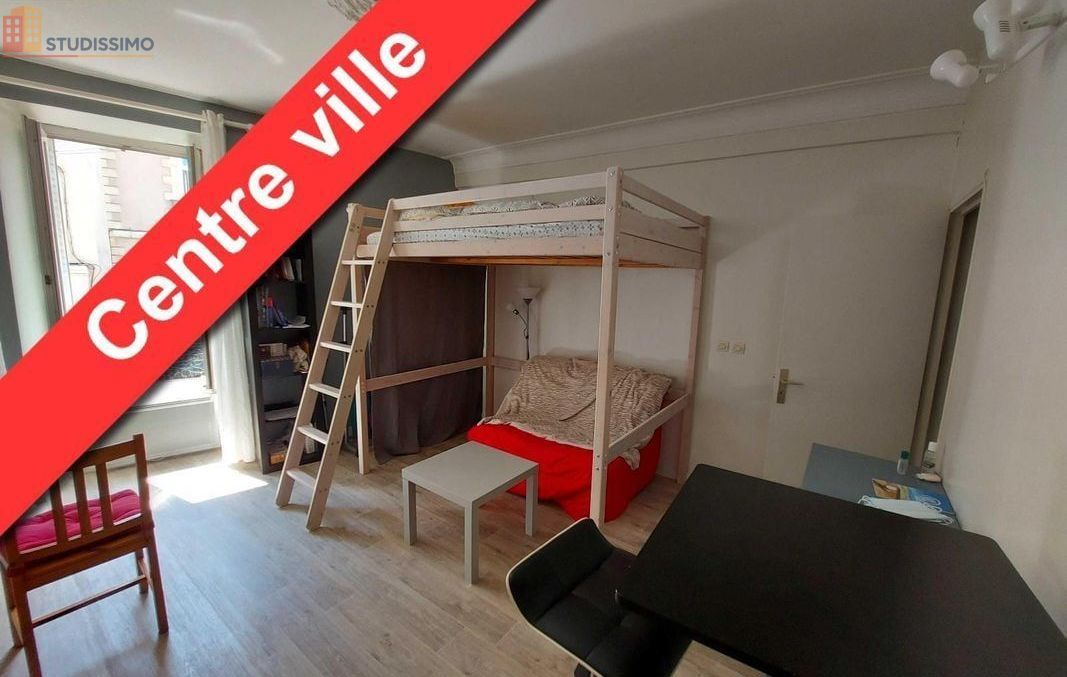 Studio meublé 26m² Nantes centre - Meublé, 1er étage - Photo 12
