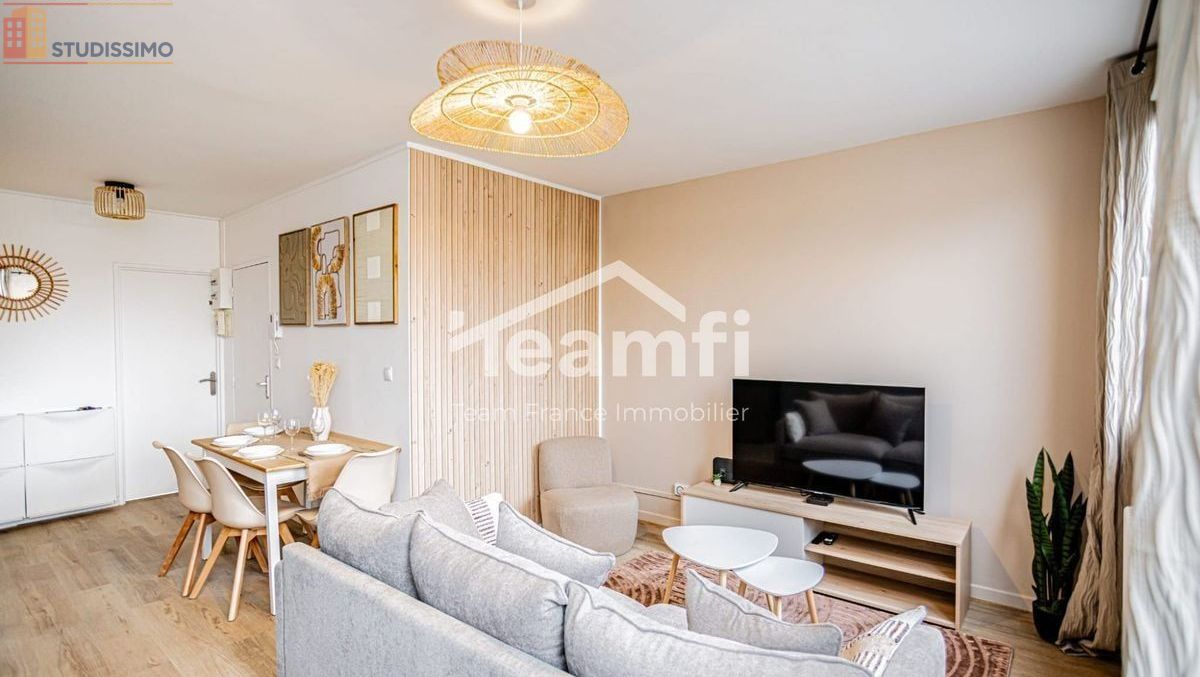 Studio meublé 10m² Fleury-les-Aubrais - Meublé, 2e étage - Photo 24