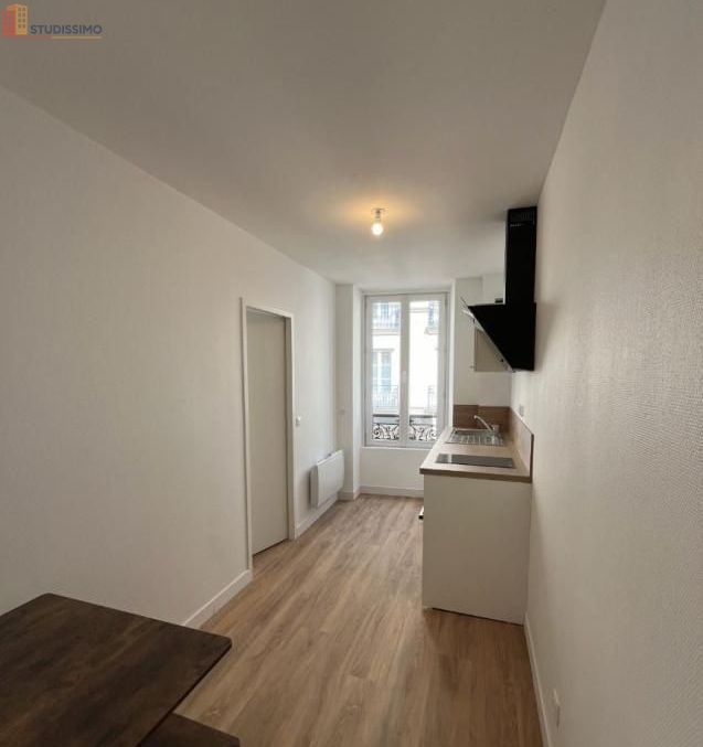 Studio meublé 12m² Nantes centre - Calme, lumineux - Photo 4