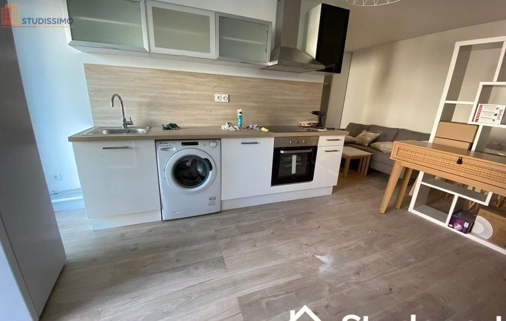 Studio meublé 11m² Nantes 44300 - Meublé, 2e étage - Photo 3