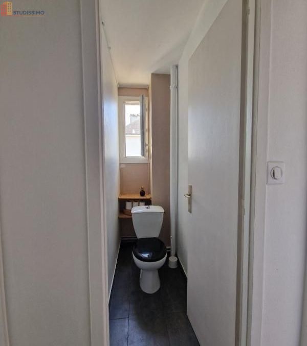Studio meublé 9m² Rezé - Calme, petit espace - Photo 15