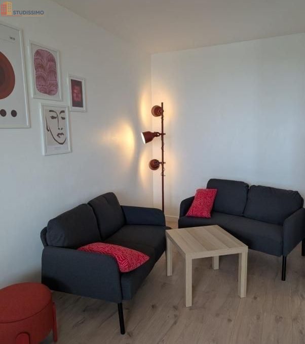 Studio meublé 9m² Orléans 45100 - Lumineux, 6e étage - Photo 6