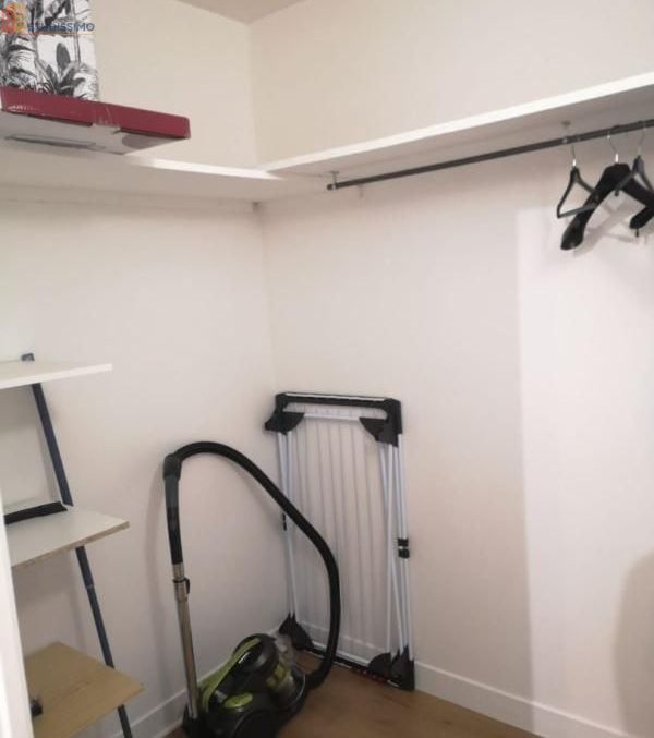 Studio meublé 14m² Orléans 45100 - Meublé, 4e étage - Photo 2