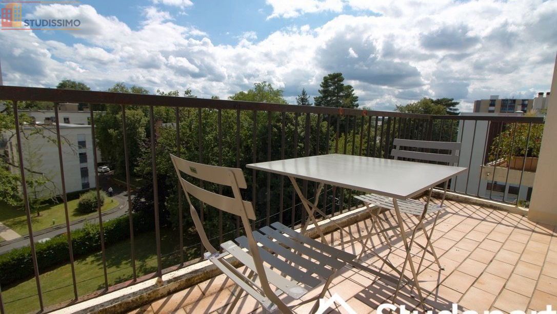 Studio meublé 13m² Orléans 45100 - Meublé, 5e étage - Photo 1