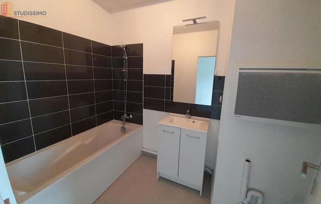 Studio 31m² Marmande - (aucune caractéristique) - Photo 1