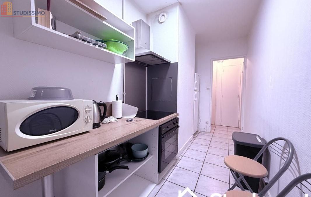 Studio meublé 9m² Orléans 45100 - Meublé, 8e étage - Photo 3