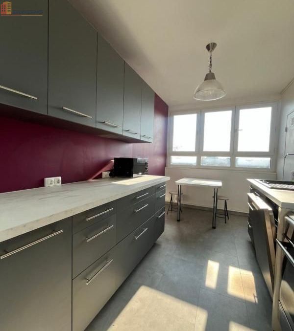Studio meublé 12m² Orvault - Lumineux, 7e étage - Photo 10
