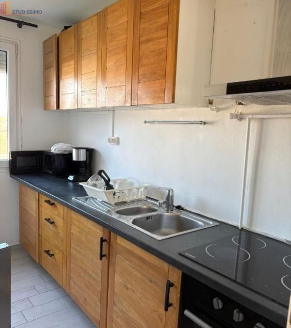 Studio meublé 11m² Nantes 44300 - Calme, lumineux - Photo 2