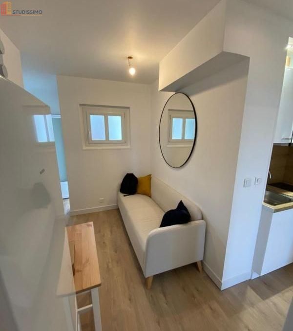 Studio meublé 11m² Nantes centre - Calme, lumineux - Photo 9