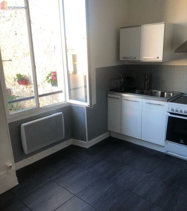 Studio 30m² Le Malesherbois - Grand, au calme - Photo 2