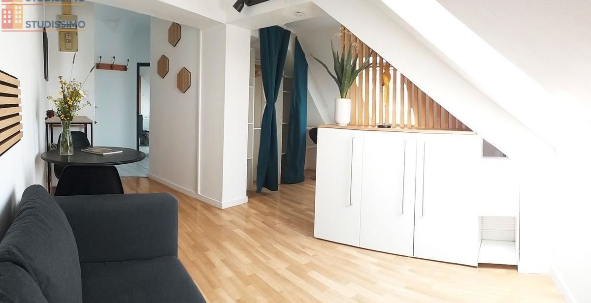 Studio meublé 21m² Nantes 44100 - Lumineux, dernier étage - Photo 5