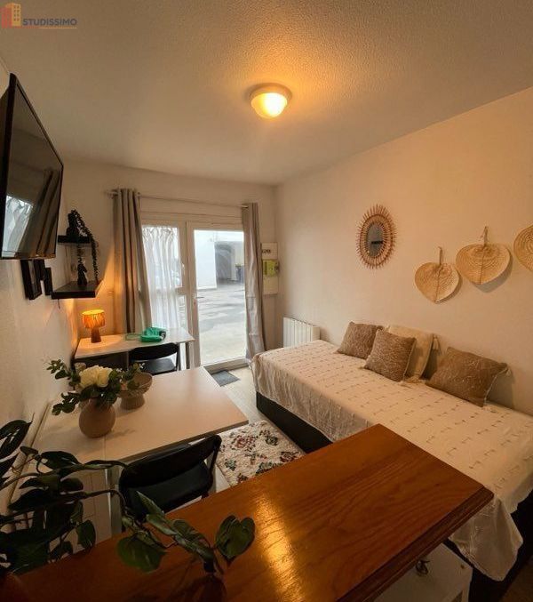 Studio meublé 14m² Nantes centre Graslin - Meublé, proche commerces - Photo 10