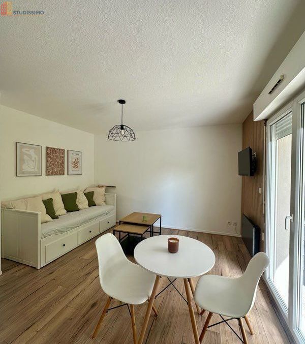 Studio 25m² Orléans 45100 - Meublé, DPE C - Photo 2
