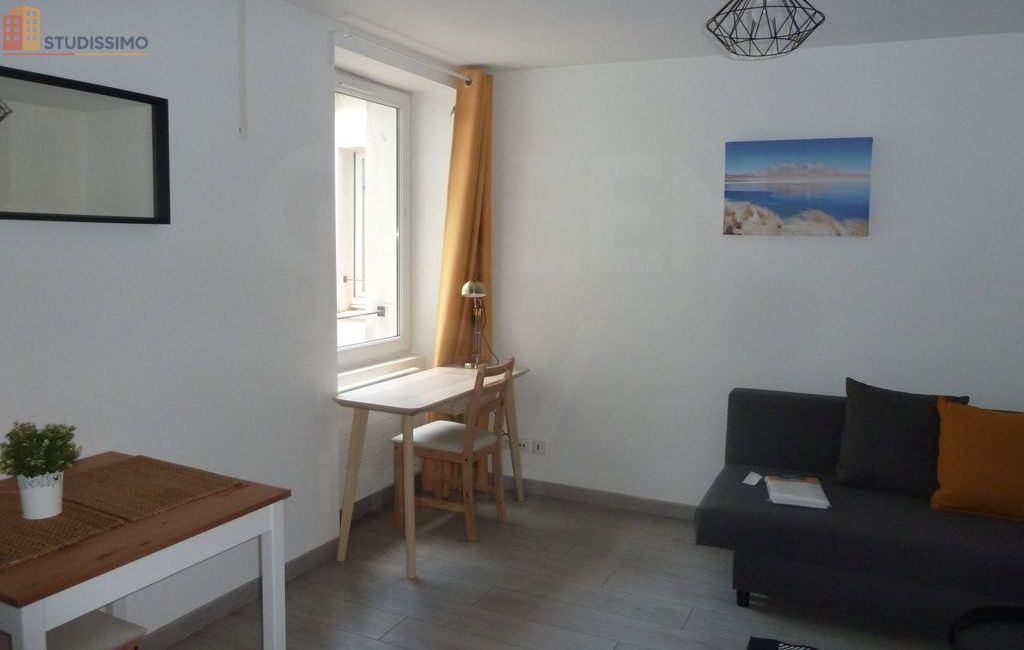 Studio meublé 26m² Nantes centre - Meublé, 1er étage - Photo 20
