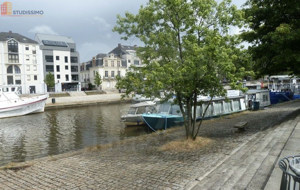 Studio meublé 26m² Nantes centre - Meublé, 1er étage - Photo 2