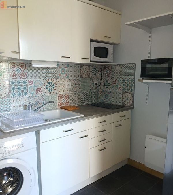 Studio meublé 31m² Mende - Meublé, DPE D - Photo 2