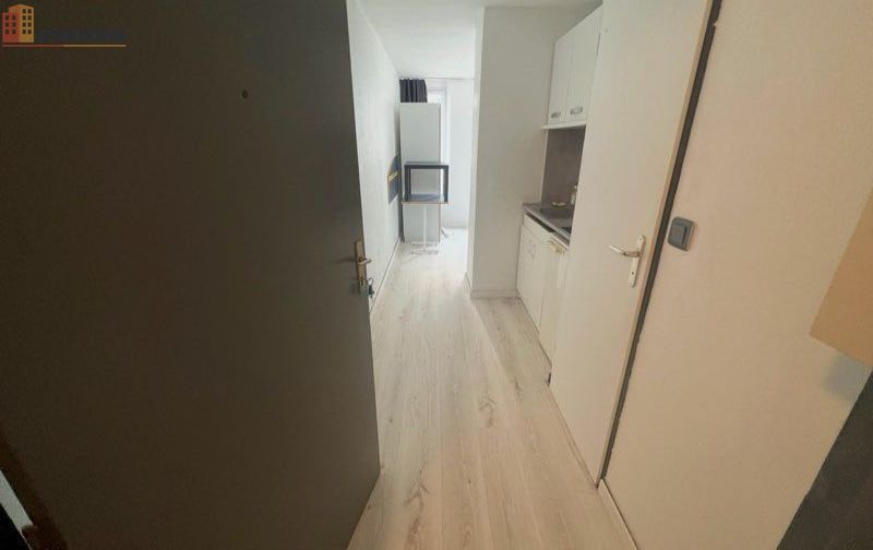 Studio meublé 16m² Nantes 44100 - Centre-ville, étage 1/5 - Photo 2
